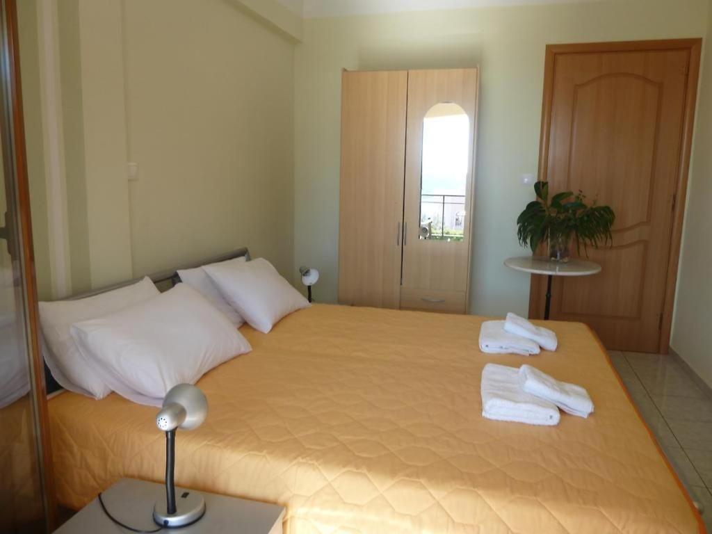 Anesis Apartments Agia Marina  Exterior foto